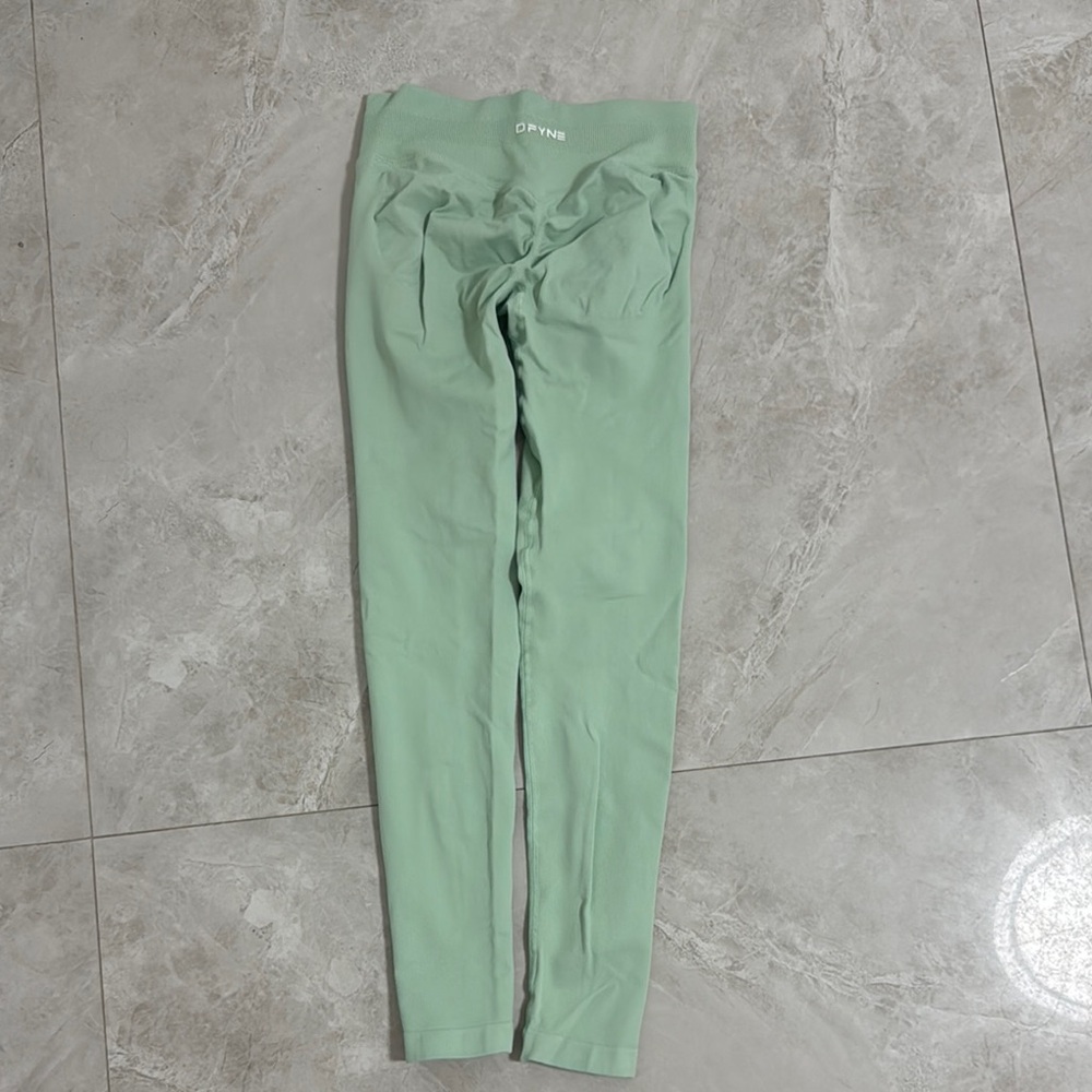 DFYNE Mint Green Leggings